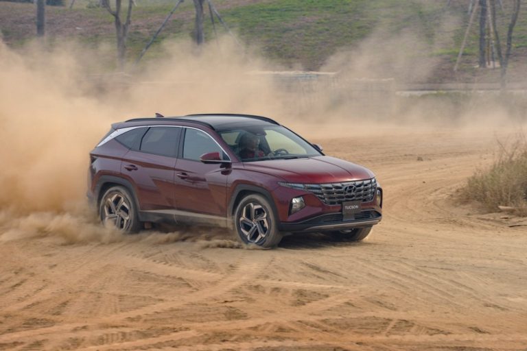 Bảng giá xe Tucson tại Vinh, giá Tucson lăn bánh tại Nghệ An