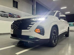 Giá xe Hyundai Custin tại Vinh