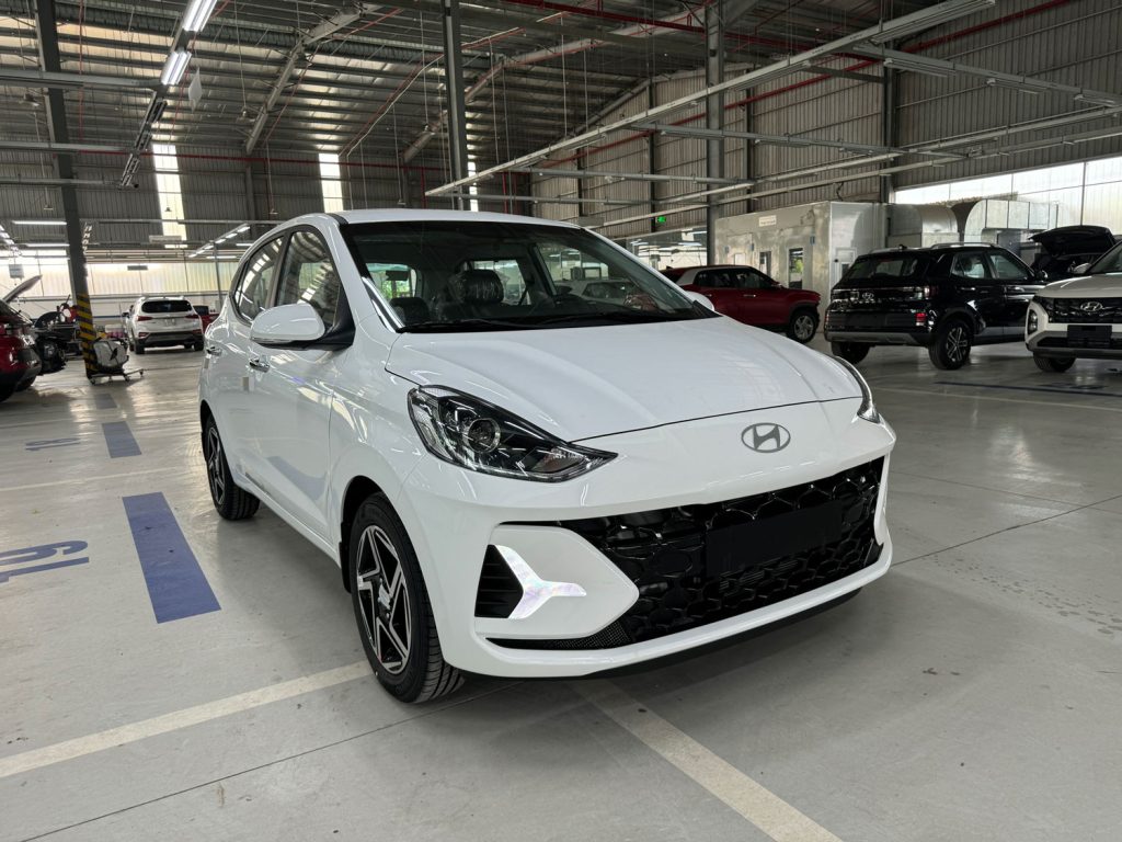 Hyundai Grand i10 1.2 AT 2026
