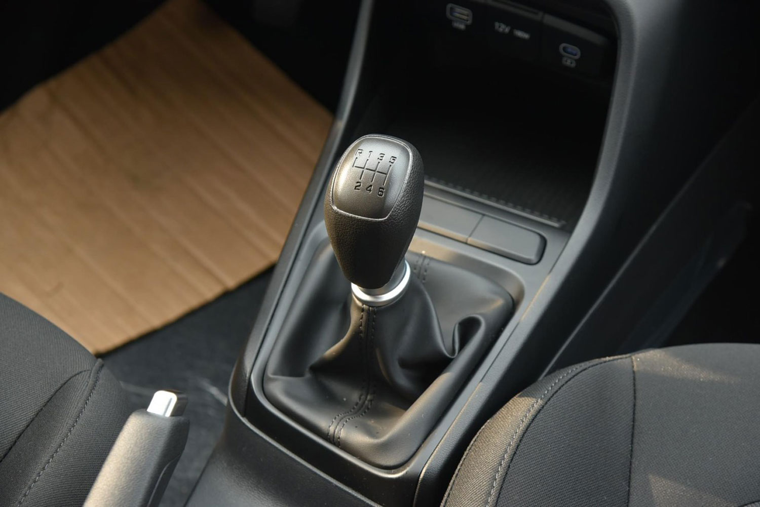 Hyundai Accent số sàn