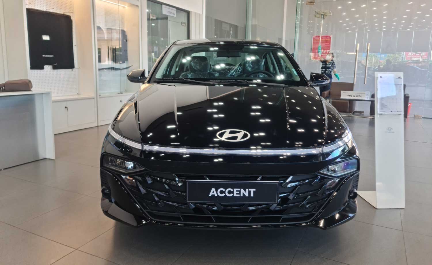 Cập nhật bảng giá xe Hyundai Accent 2026 tháng 03/2026 mới nhất tại Nghệ An