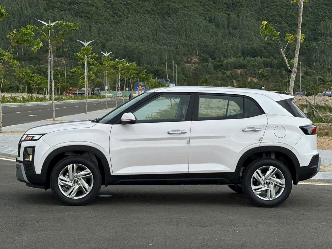 Thân xe Hyundai Creta Tiêu chuẩn